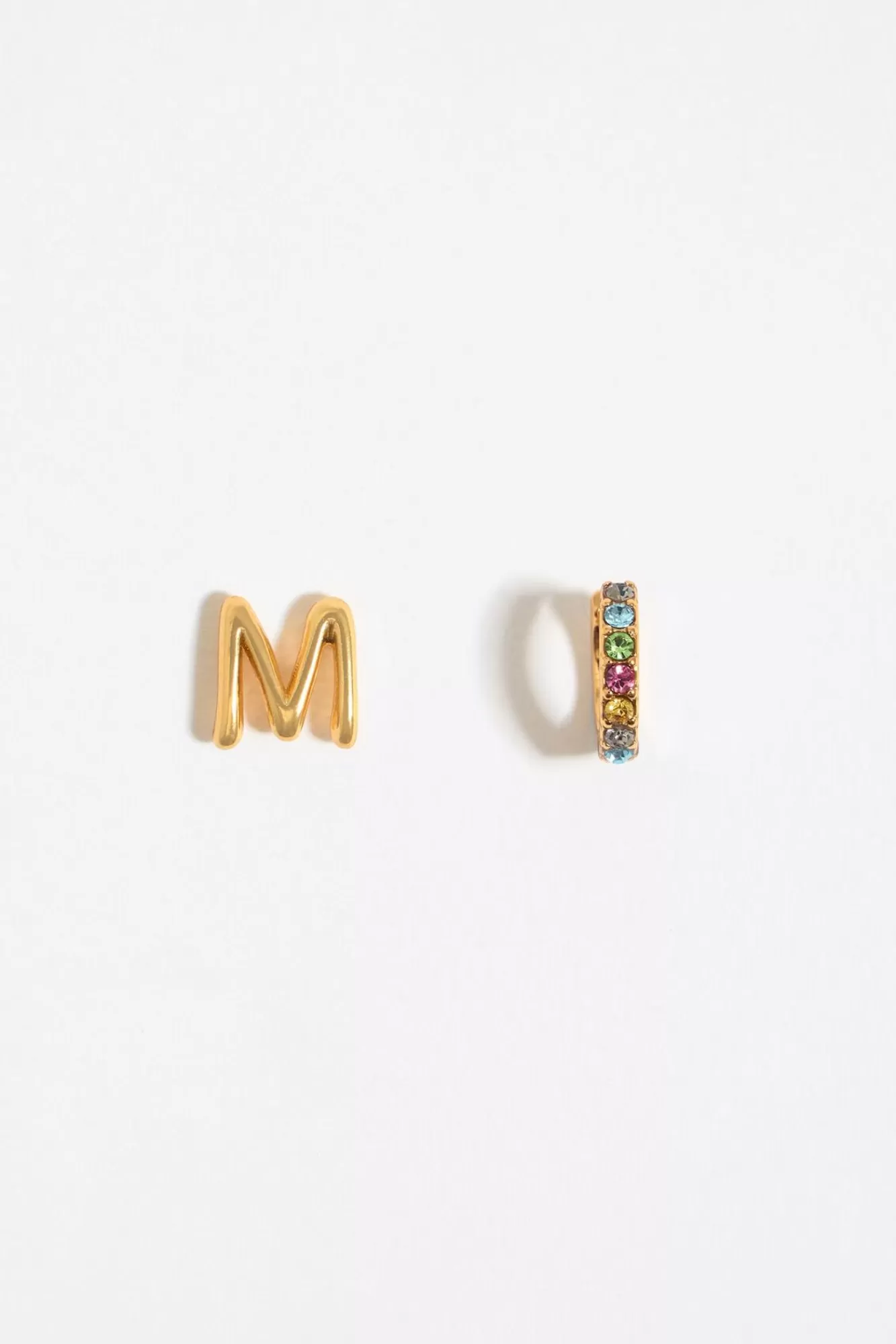 BIMBA Y LOLA Pendientes Letra M Y Aro Mini Cristales Multicolores New