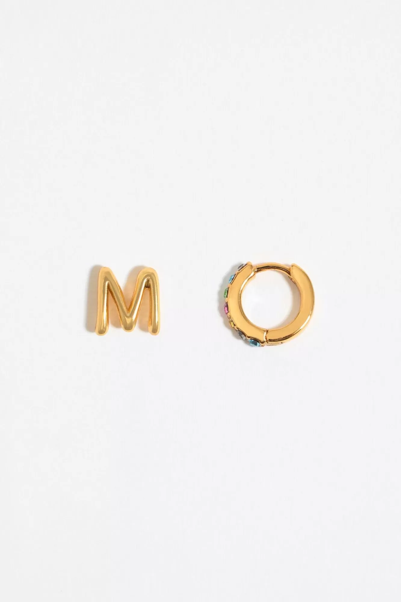 BIMBA Y LOLA Pendientes Letra M Y Aro Mini Cristales Multicolores New